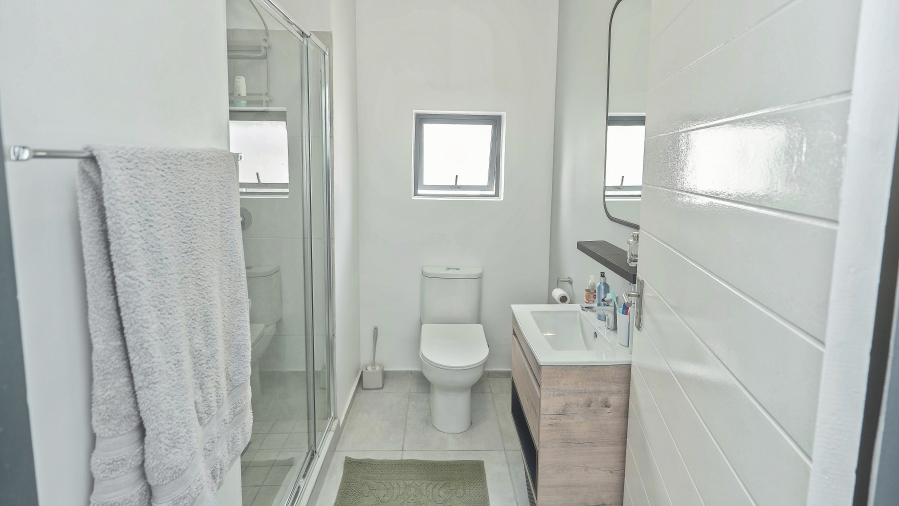 2 Bedroom Property for Sale in Groot Phesantekraal Estate Western Cape